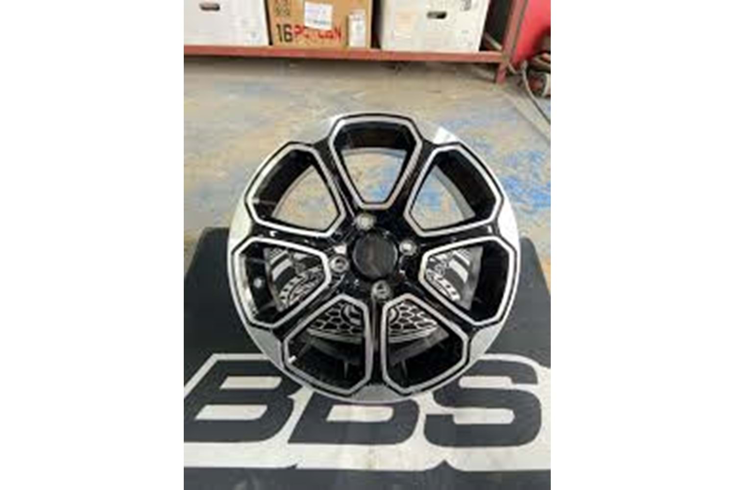 RC0010 JANT BLACK DİAMOND 6,5X16 5X108 ET35 63,4 BF (4ADET)