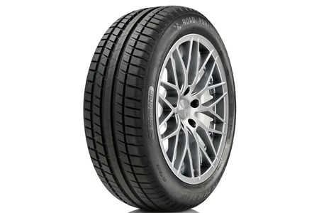 Kormoran 195/60R15 88V Road Performance Oto Yaz Lastiği ( Üretim Yılı: 2025 )