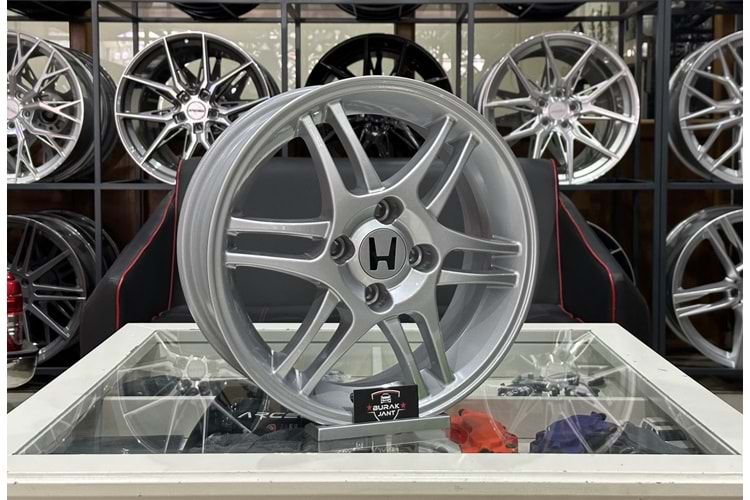 RC404 HONDA CİVİC 5,5X14 4X100 ET40 56,1 SILVER (4ADET)