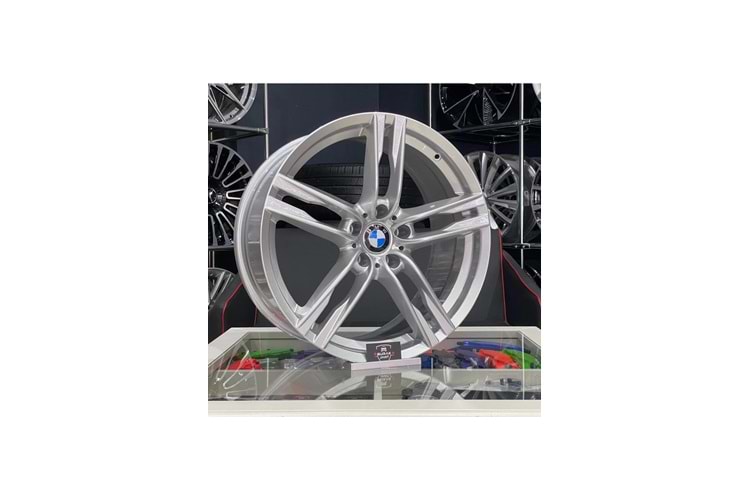 RC 201 SİLVER ÖN ARKA 8X18 5X120 ET 30 72,6 5 KASA (4 ADET )