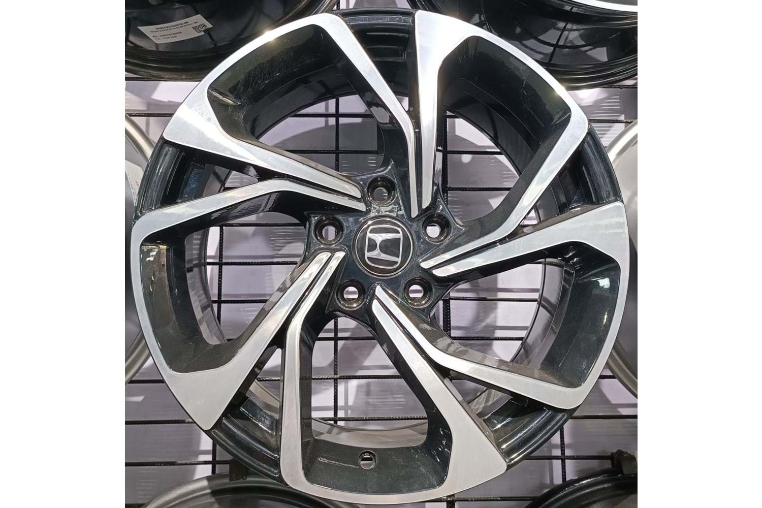 EMR DY117,01 7X17 5X114,3 66,1 BLACK DİAMOND (4ADET)